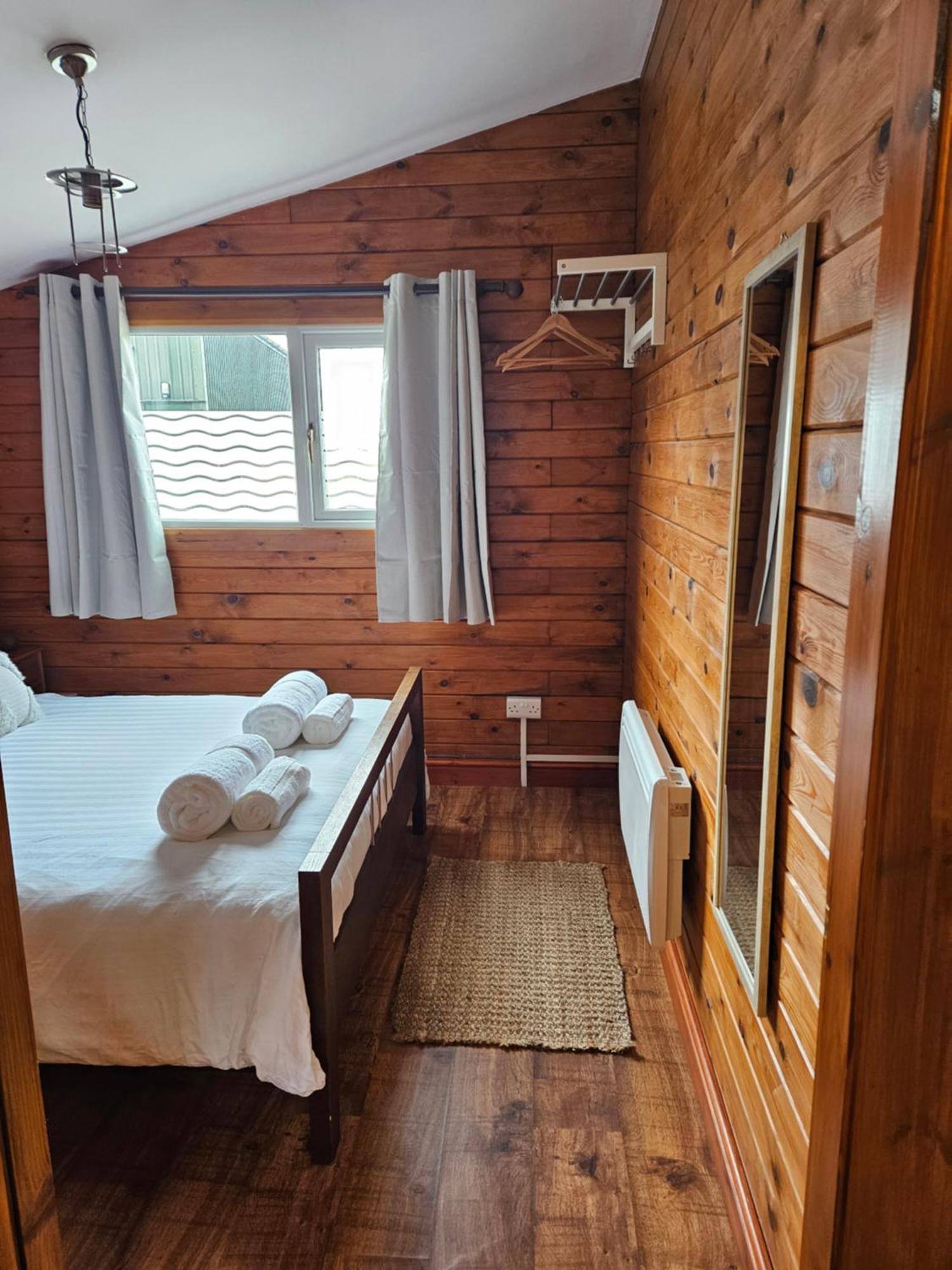 Captain'S Cabin Mynytho Bagian luar foto